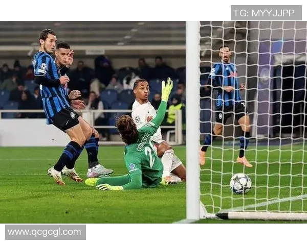 欧冠激战：里昂逆袭切尔西6-2绝杀瞬间引发全场狂欢解析