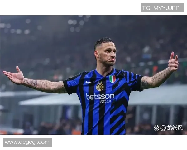 足总杯经典对决AC米兰大胜国米引发全场狂欢分析