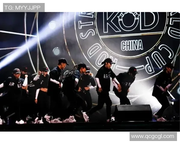 重庆街舞队在世界滑板锦标赛中以81分领先其他队伍勇夺榜首