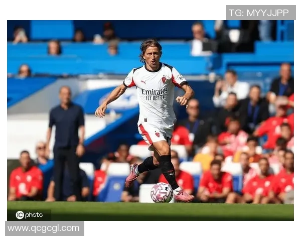 中超精彩对决切尔西大胜AC米兰全场沸腾赛后分析引热议